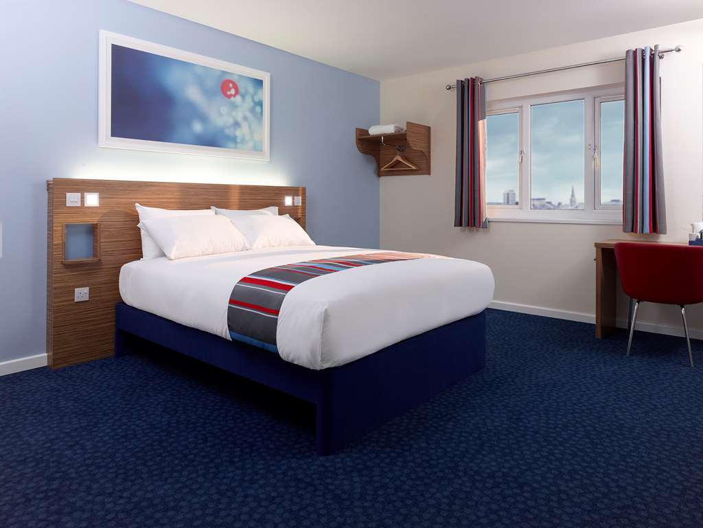 Travelodge Скиптън Стая снимка